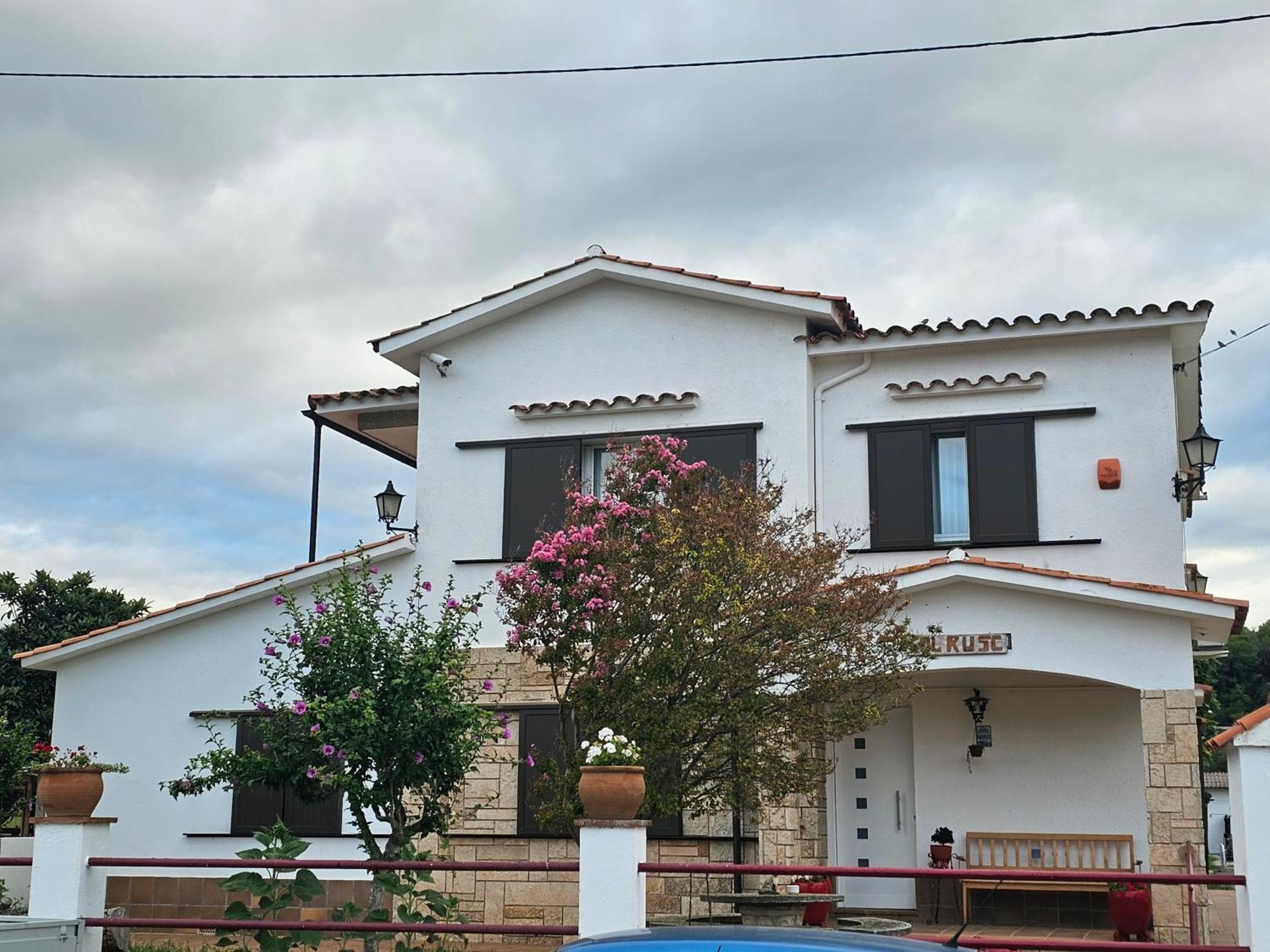 Cal Rusc Allotjament Rural Bed & Breakfast Crespia ภายนอก รูปภาพ